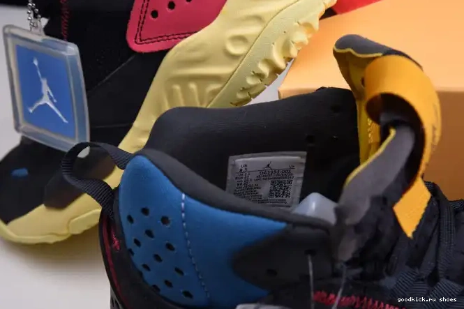 Rep UNION MID 'OFF X DELTA DA1951-001 NOIR' LA JORDAN 0416